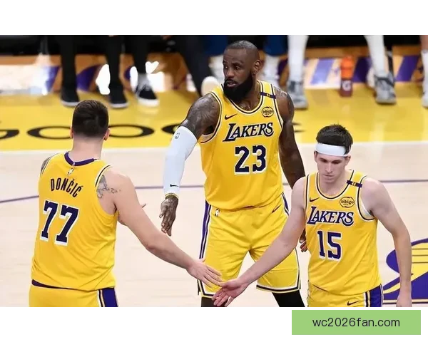 新赛季詹姆斯主动牺牲重塑湖人争冠格局或成雷霆马刺最强拦路虎